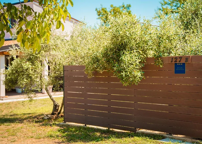 Casa Ulika In - Haus Fuer 2-3 Personen Vikendica Pula