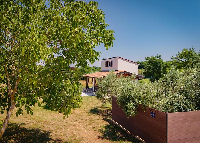 Casa Ulika In - Haus Für 2-3 Personen * Pula